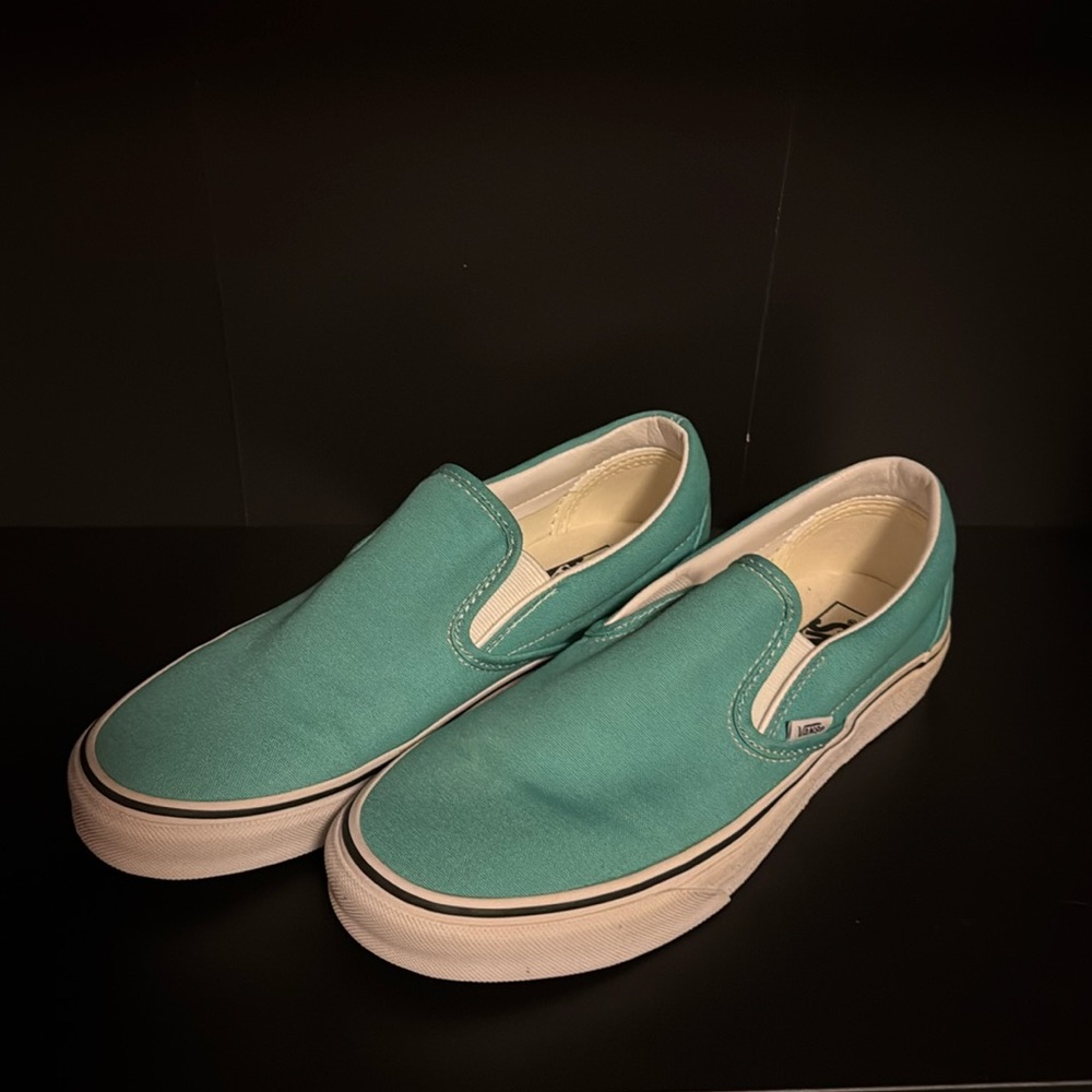 TEAL vans slip one